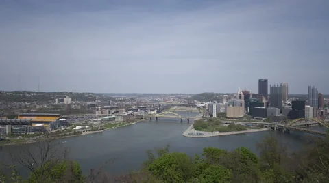 4K Pittsburgh Skyline Timelapse Zoom In