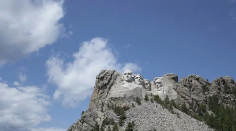 4K Time Lapse Zoom In Mt. Rushmore Presidents