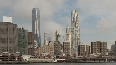 Time Lapse Zoom Out Manhattan Skyline