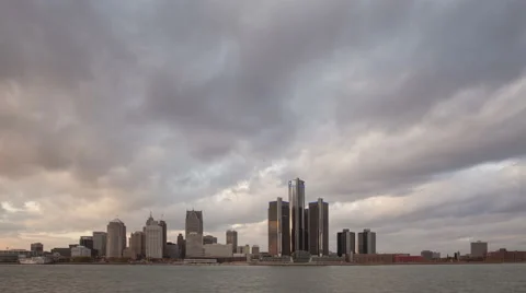 4K Time Lapse Zoom Out Detroit Skyline Sunset