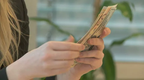 Sorting Currency Banknotes