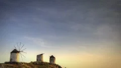Naxos Tripodes