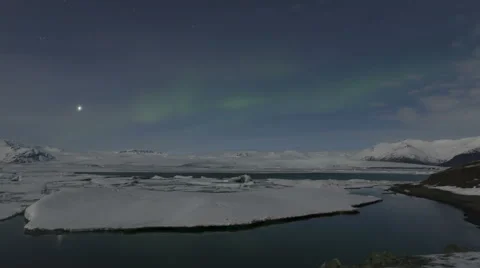 4K Time Lapse Close Up Northern Lights Jökulsarlon