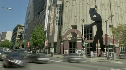 Hammering Man