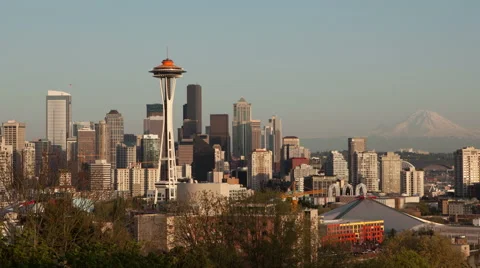 4K Timelapse Seattle Evening Zoom Out