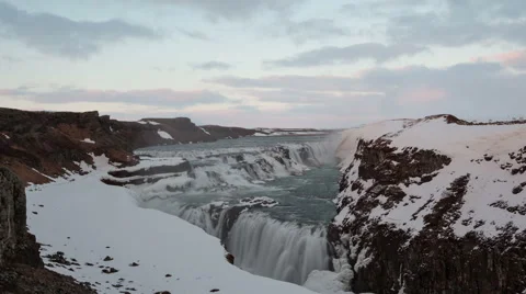 4K Time Lapse Zoom In Gullfoss Waterfall